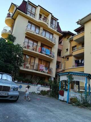 Гостевой дом Самостоятелни стаи Коста Кърлев Несебр Двухместный номер с 1 кроватью или 2 отдельными кроватями и собственной ванной комнатой-7