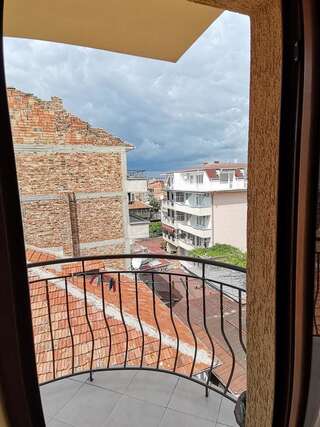 Гостевой дом Самостоятелни стаи Коста Кърлев Несебр-6